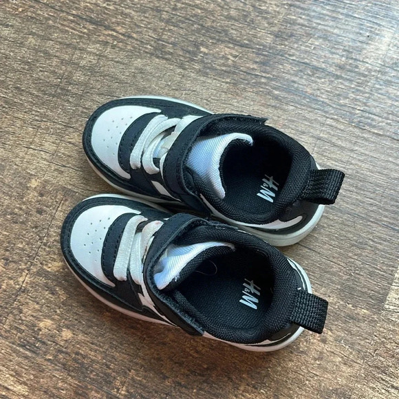 H&M Kids Velcro Sneakers - Picture 3 of 5